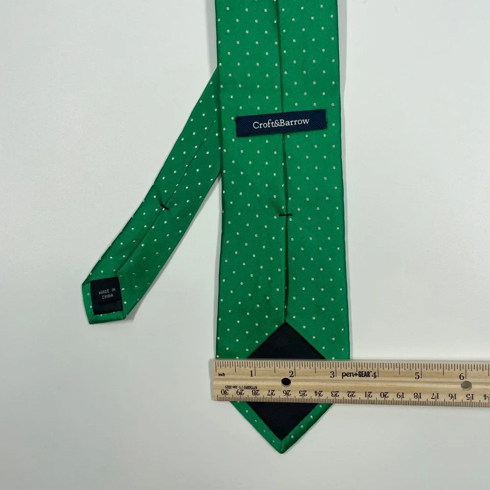 Croft & Barrow Green Micro Dot Silk Necktie Mens One Size